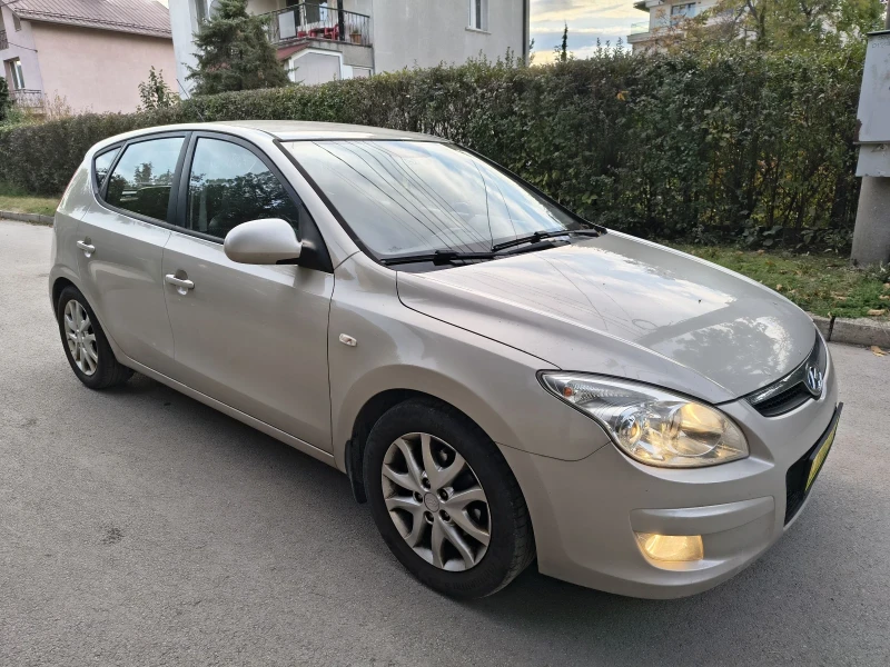Hyundai I30 1.6crdi - 5900 лв. / 3016.62 € - 37375549 1