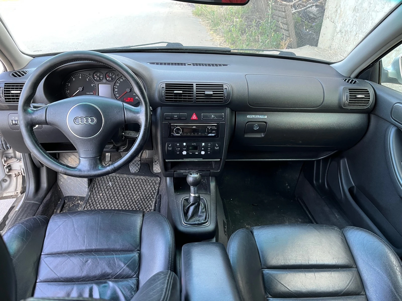Audi A3 1.8� 4�4 ARY | Mobile.bg � ����������� 12