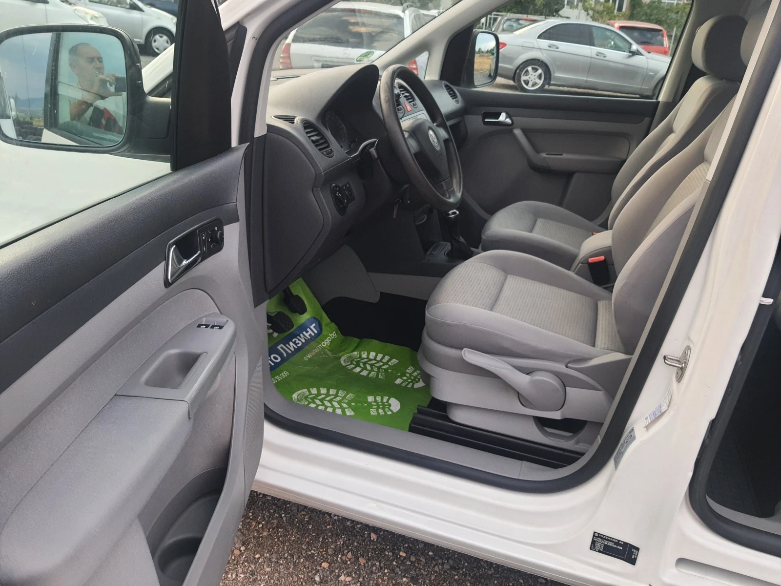 VW Caddy 2.0 EcoFuel Life | Mobile.bg   13