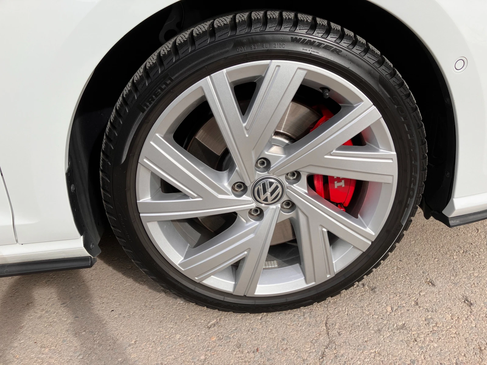 VW Golf 7.5 GTI 2.0 TSI PP - изображение 10
