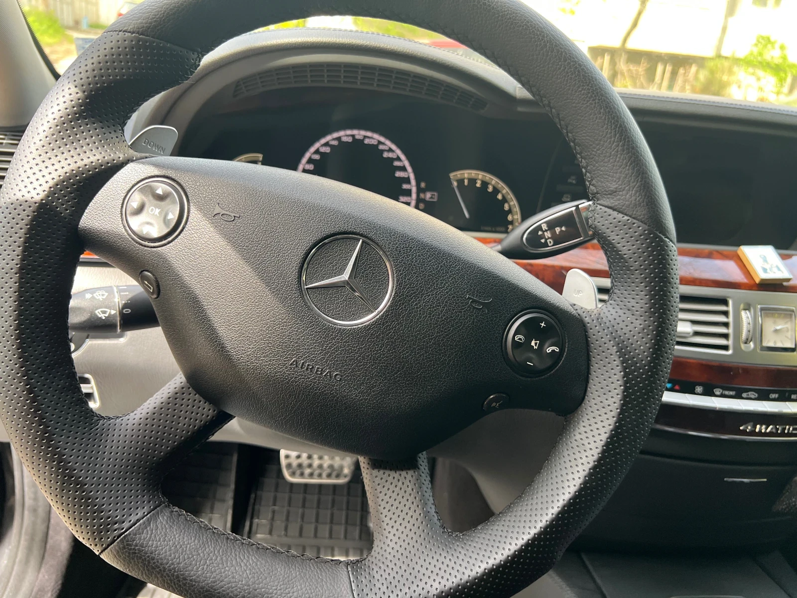 Mercedes-Benz S 550  - изображение 6