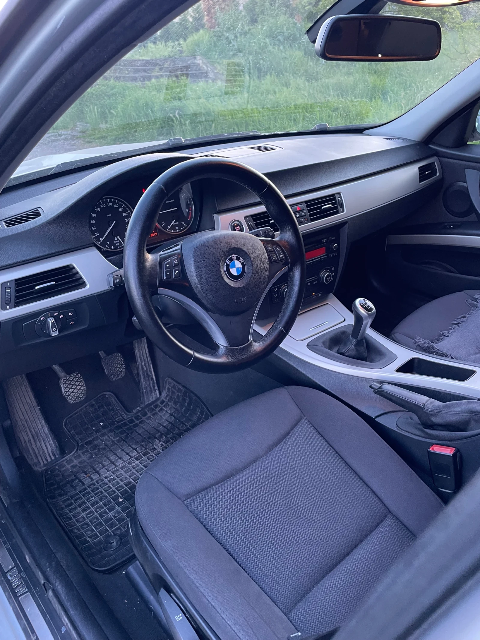 BMW 318  - изображение 8