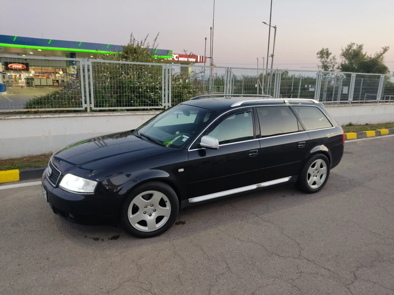 Audi A6 2.5 TDI Quattro Facelift - изображение 2