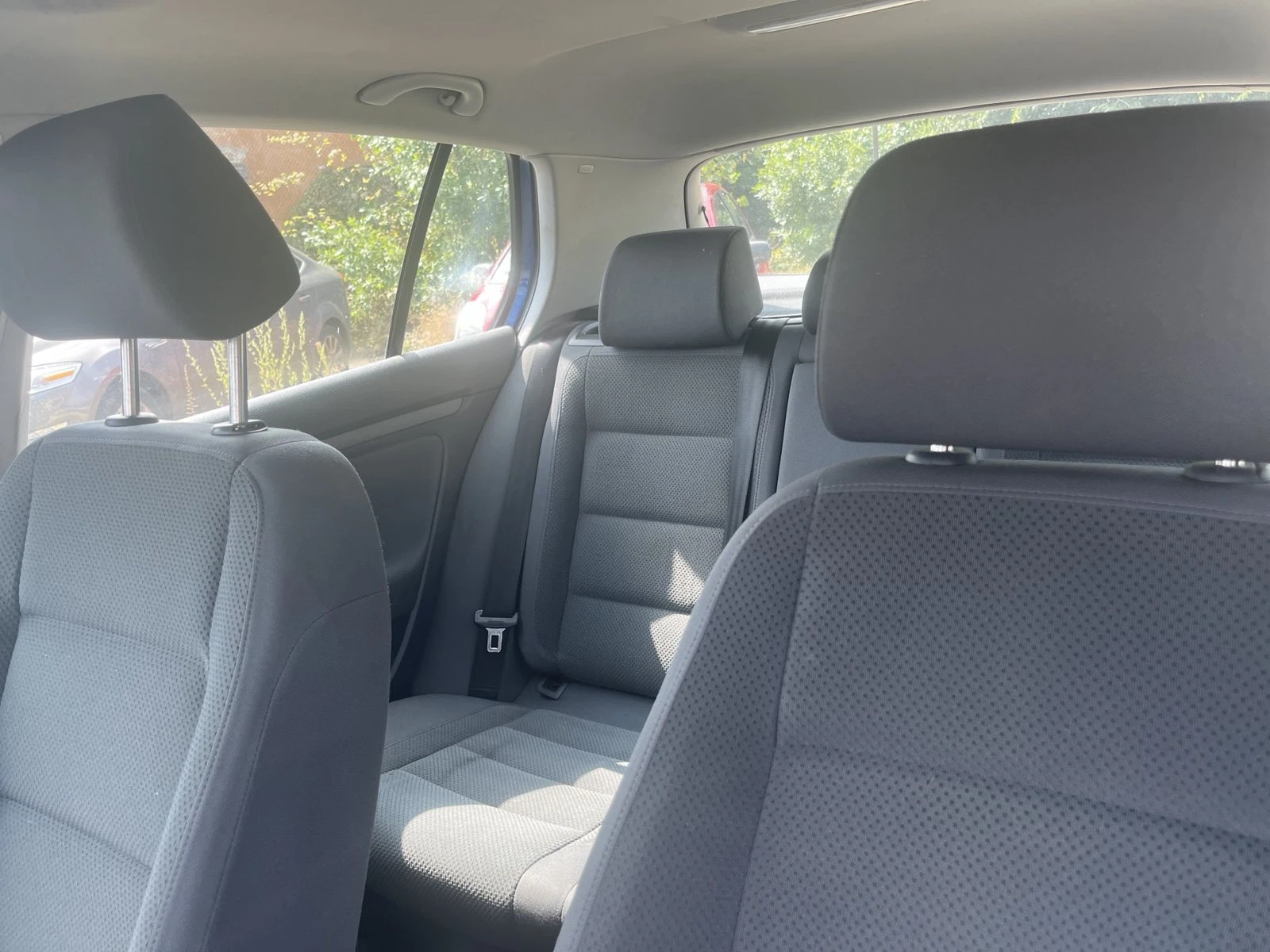 VW Golf 1.6 fsi - изображение 9