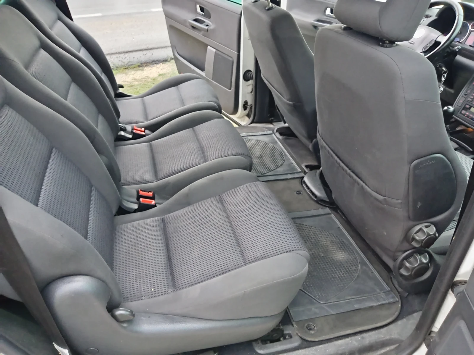 VW Sharan 2.0TDI BRT - изображение 8