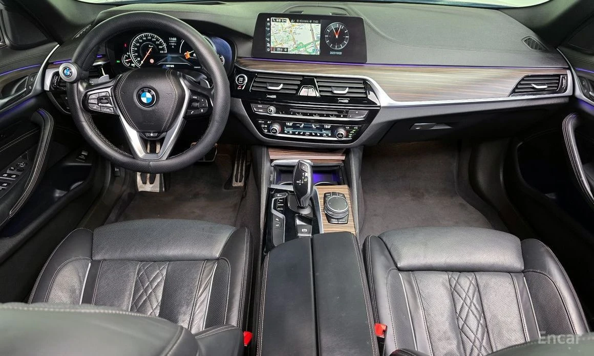 BMW 330  - изображение 7