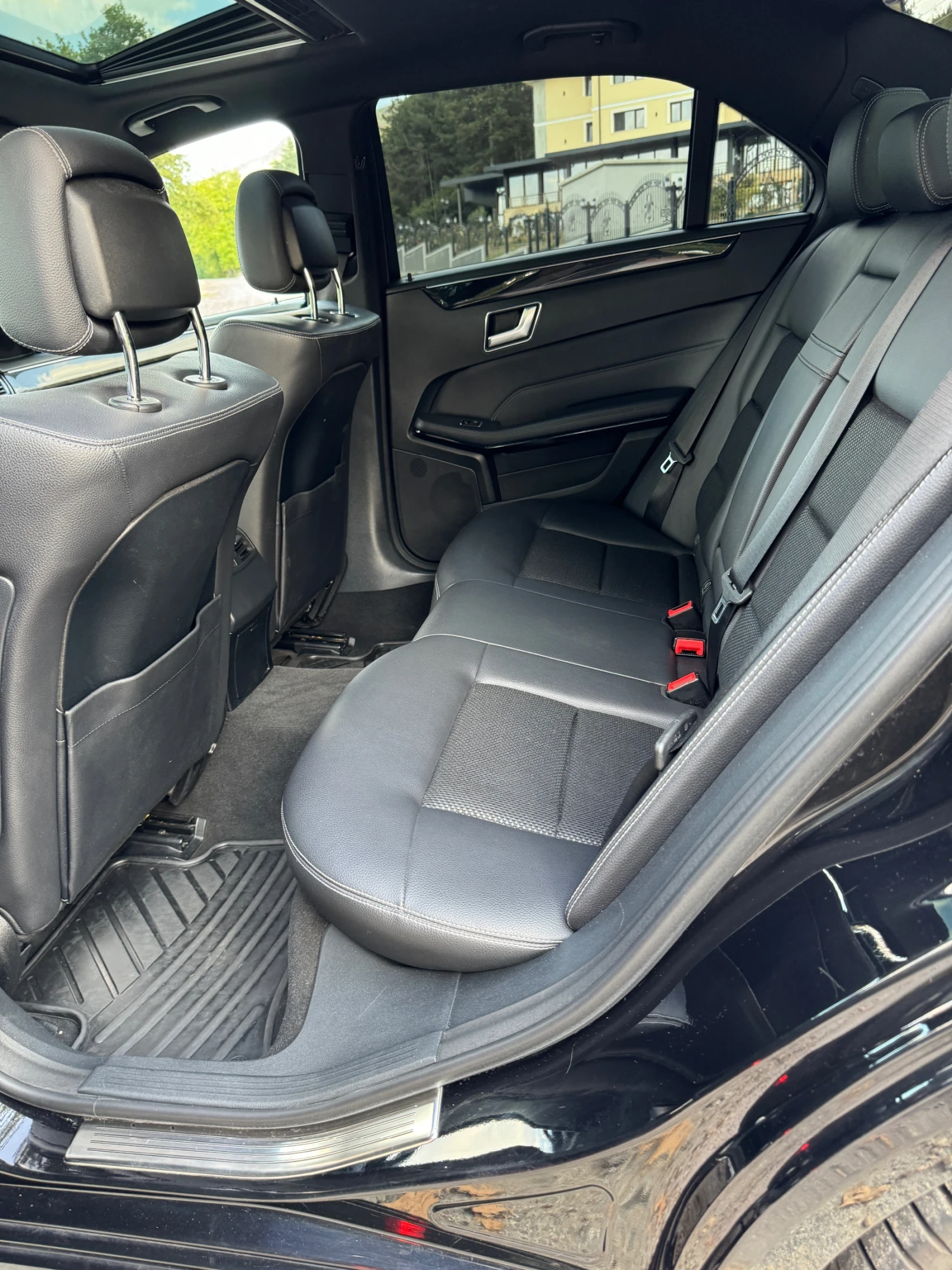 Mercedes-Benz E 220 220CDI - изображение 9