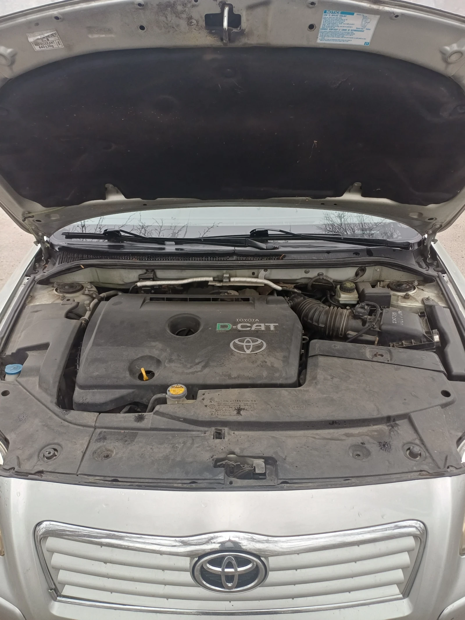 Toyota Avensis  - изображение 9