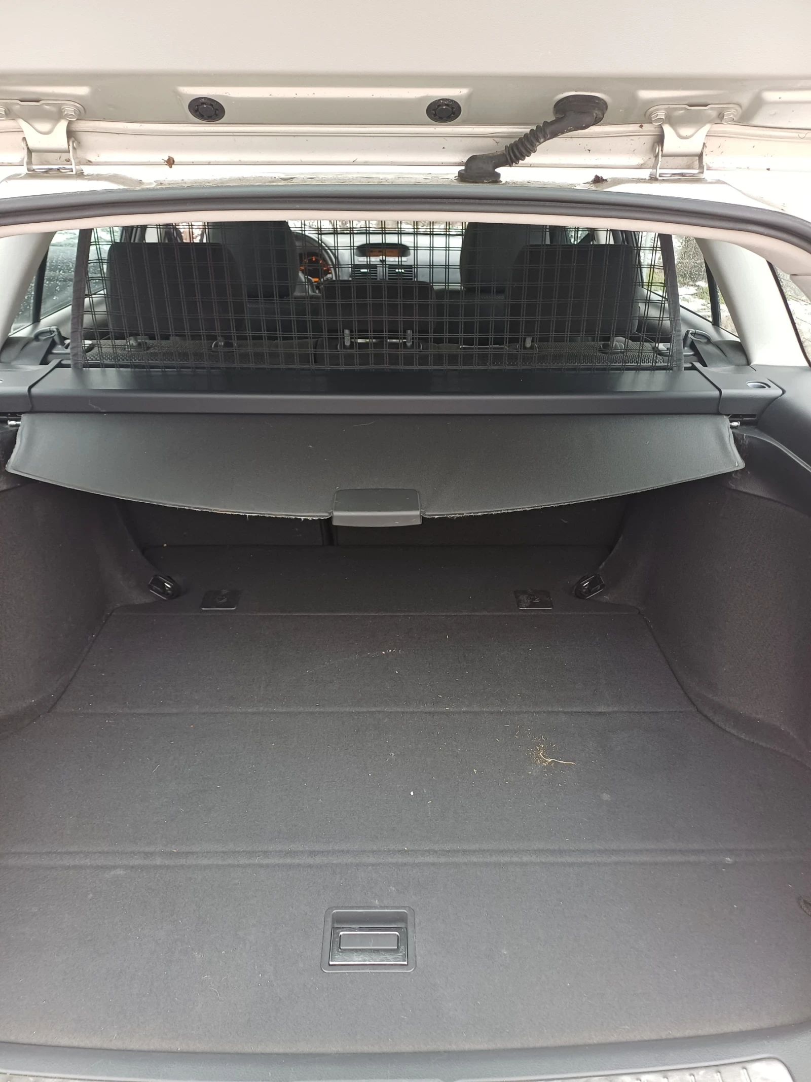 Toyota Avensis  - изображение 8