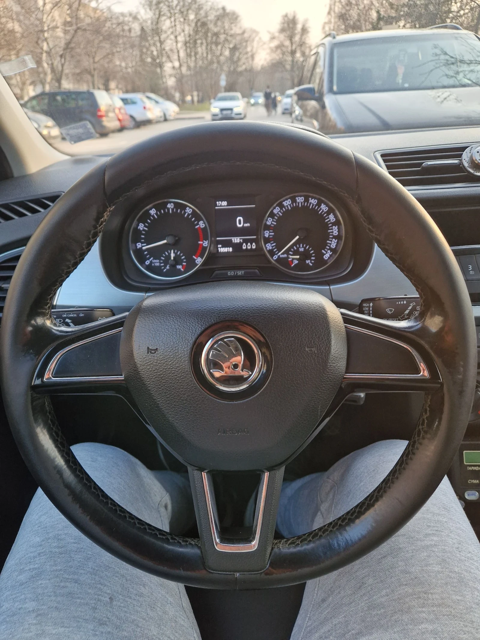 Skoda Fabia, снимка 11 - Автомобили и джипове - 53747623