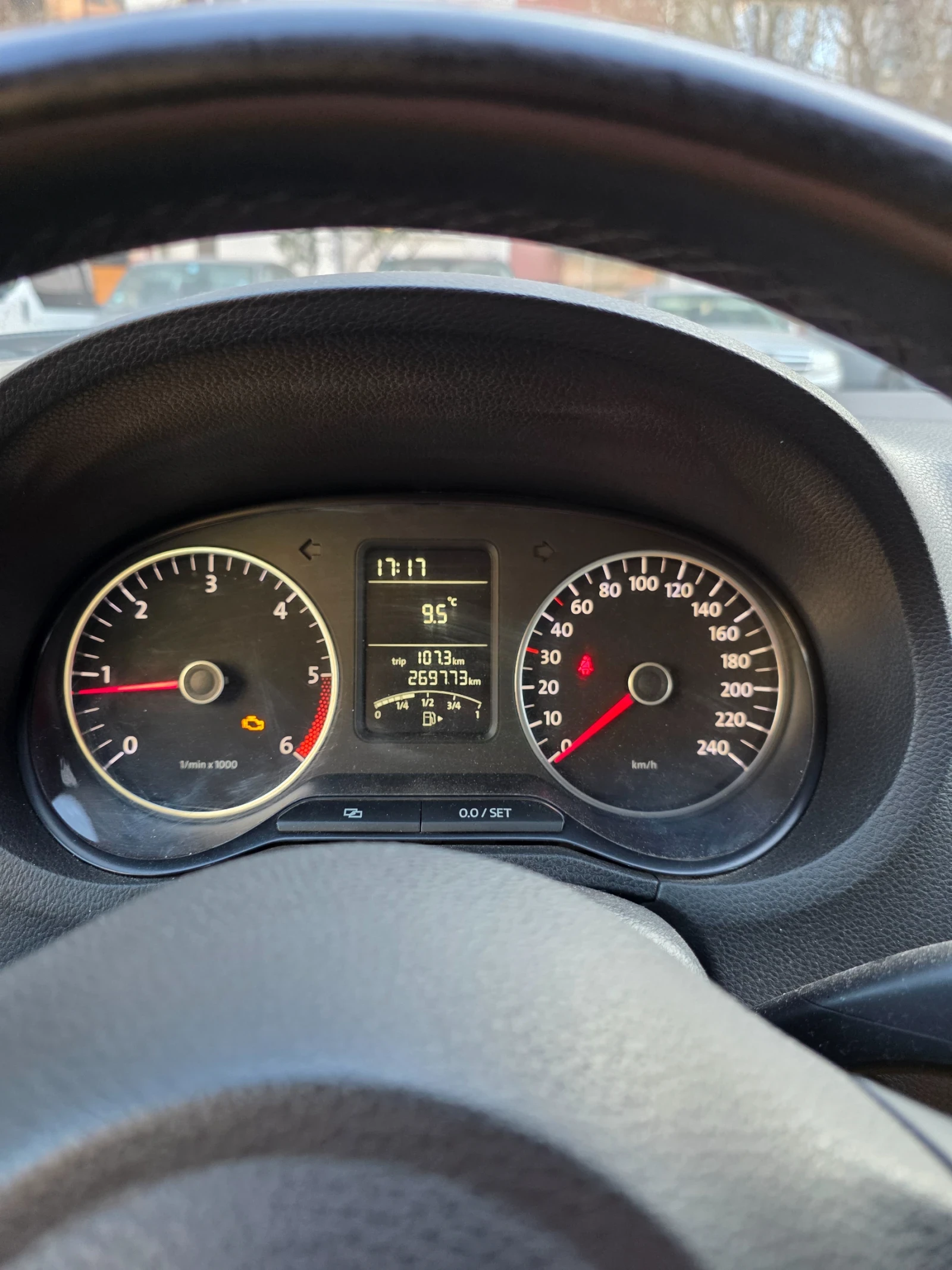 VW Polo, снимка 4 - Автомобили и джипове - 53848807