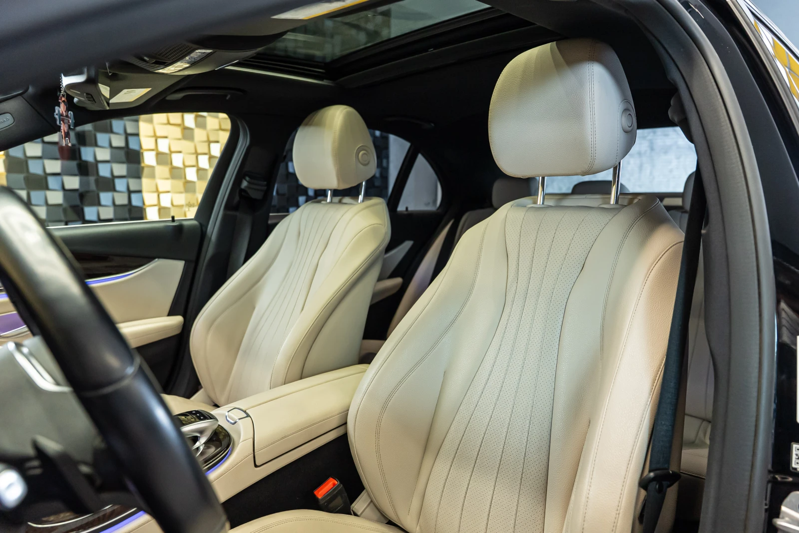 Mercedes-Benz E 300 AMG Pack | Mobile.bg � ����������� 15