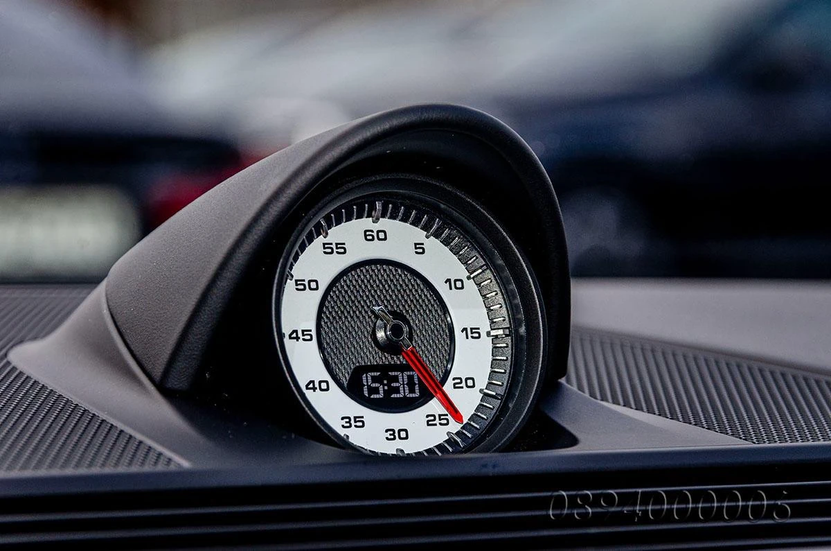 Porsche Panamera Turbo Sport Turismo, снимка 8 - Автомобили и джипове - 53926098