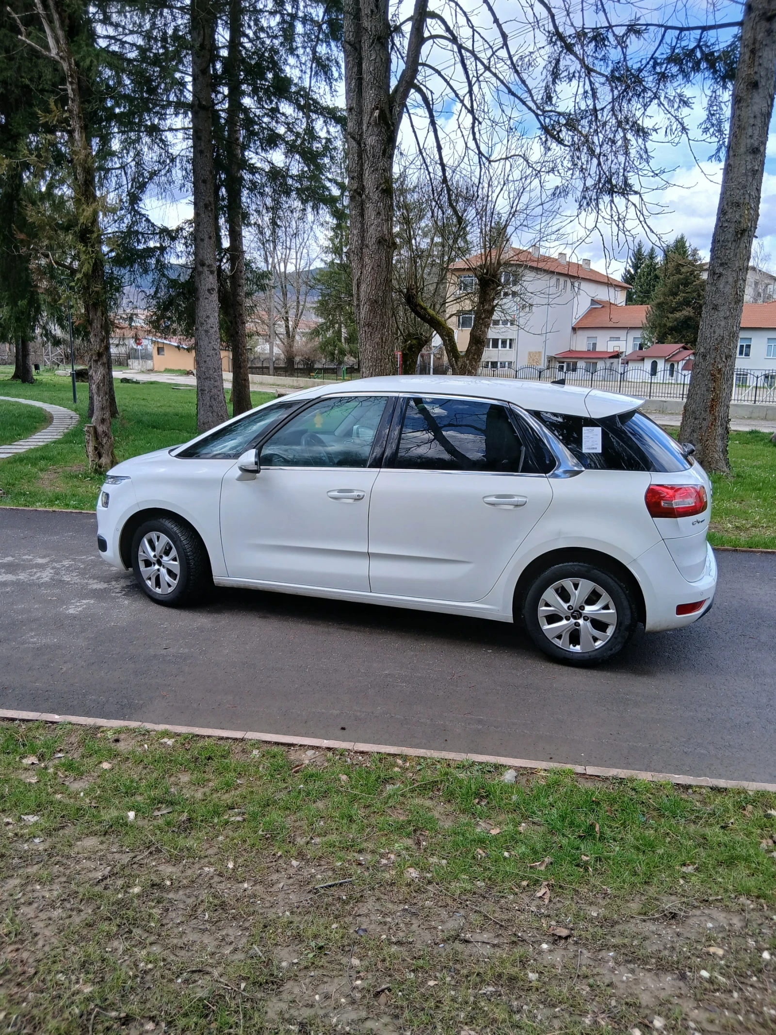Citroen C4 Picasso FACE NAVI 2016� | Mobile.bg � ����������� 4