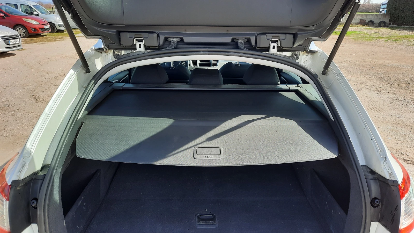 Peugeot 508 2.0 HDI 140 kc, снимка 7 - Автомобили и джипове - 54262816