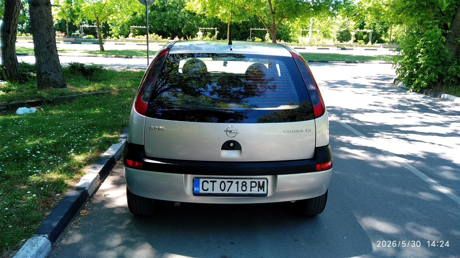 Opel Corsa 1.2 Comfort, снимка 6 - Автомобили и джипове - 54722558