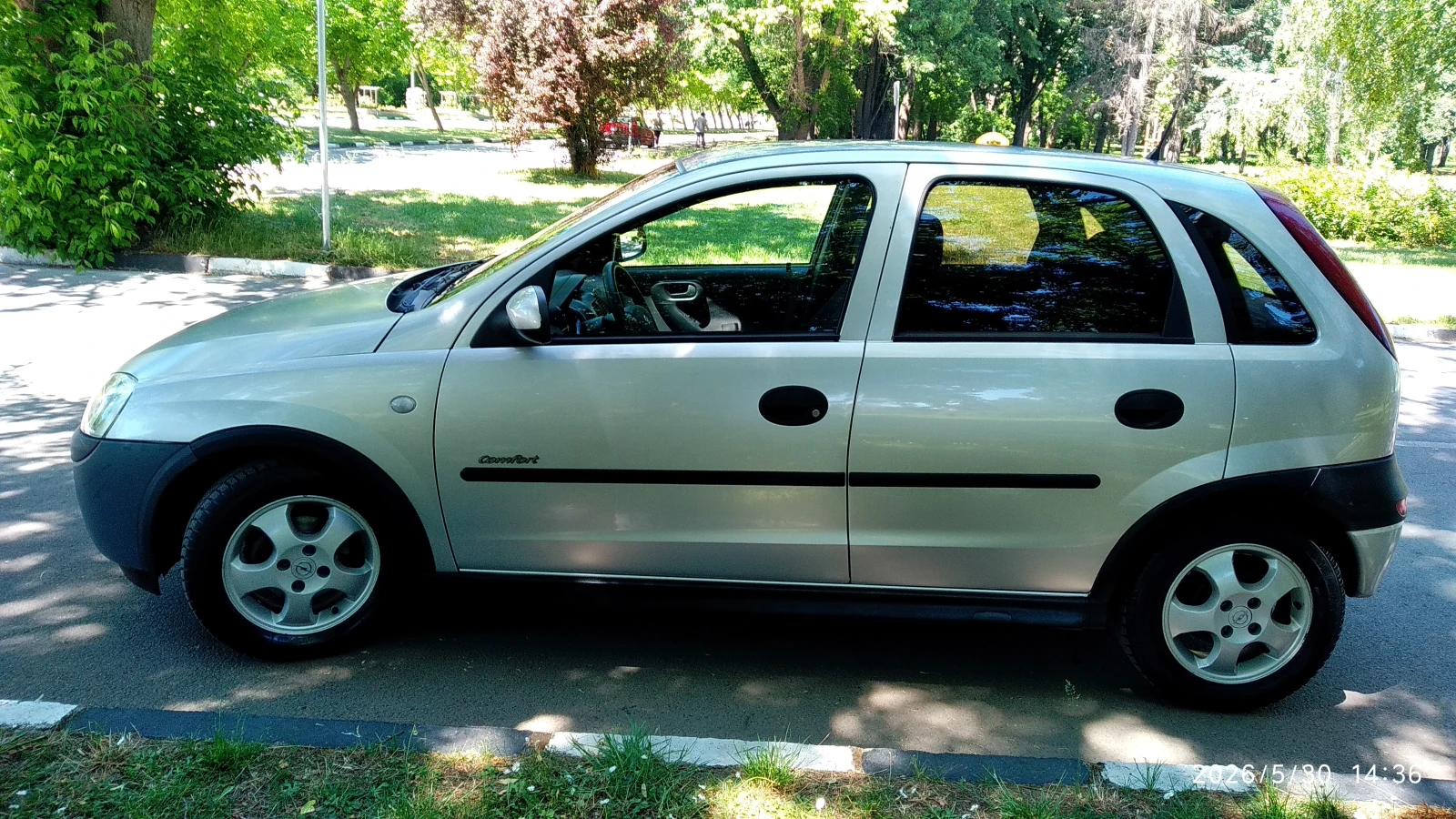Opel Corsa 1.2 Comfort, снимка 5 - Автомобили и джипове - 54722558