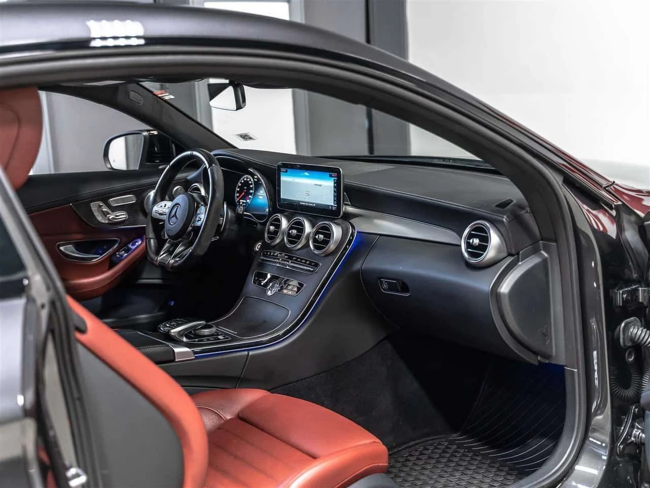 Mercedes-Benz C 43 AMG * 43| COUPE| NIGHT PKG| BURMESTER| 360CAM| BLINDSP, снимка 8 - Автомобили и джипове - 54825997
