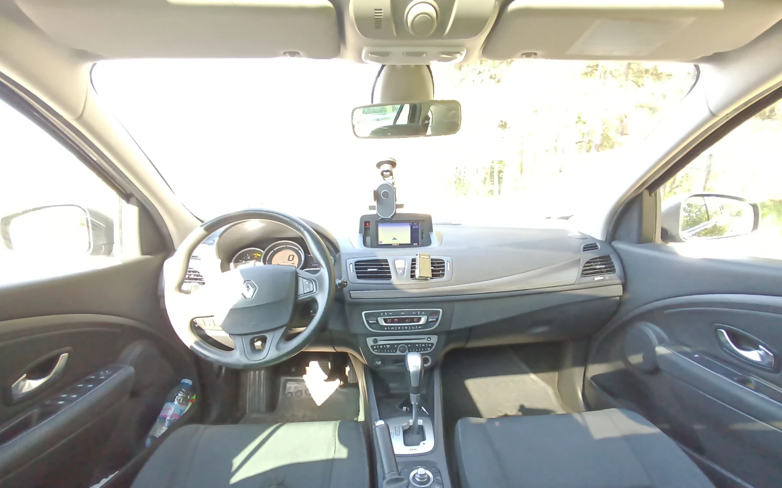 Renault Megane 1.5dci, снимка 8 - Автомобили и джипове - 55755941