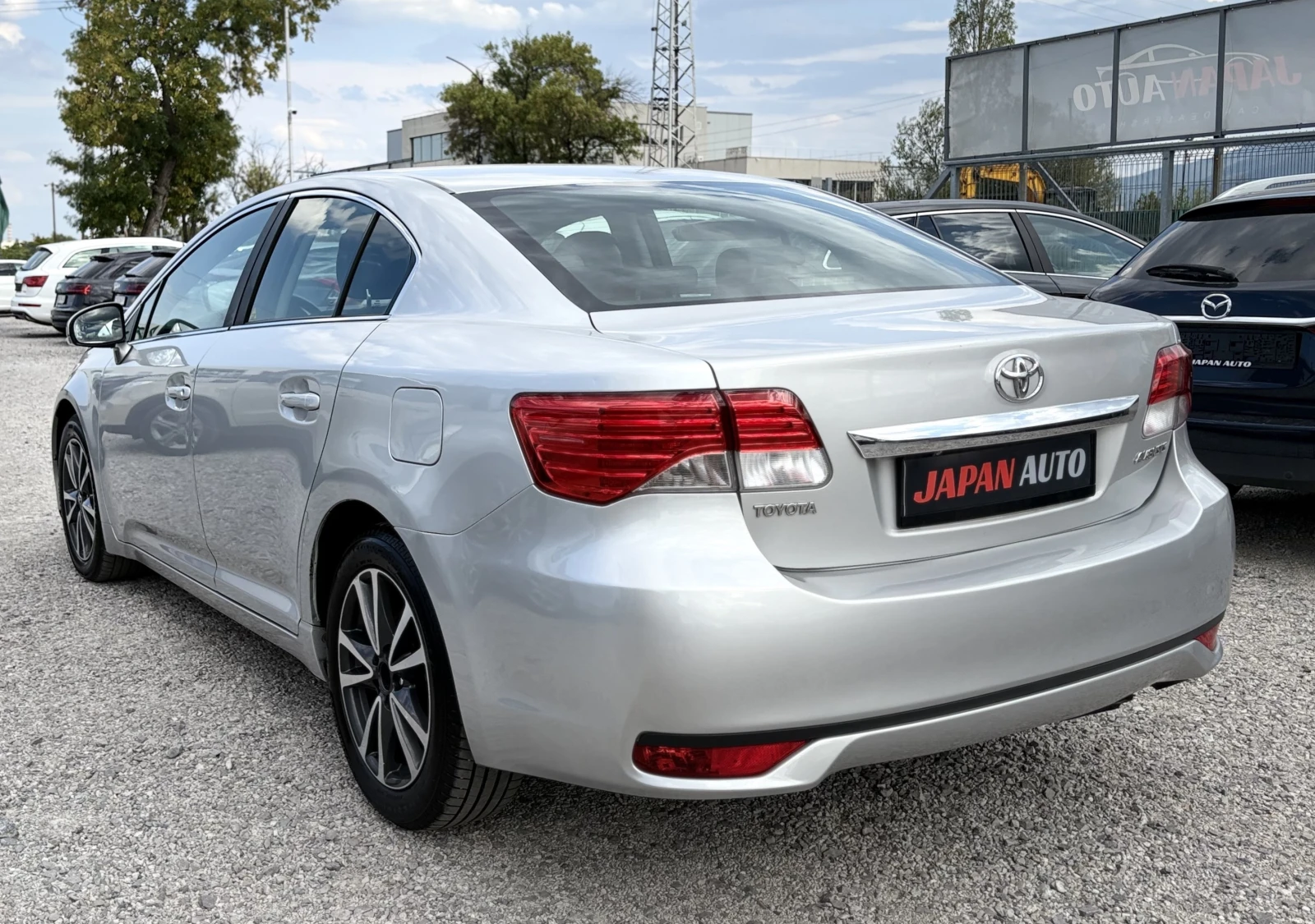 Toyota Avensis 2.0 D-4D ALCANTARA ���! � ��������!  | Mobile.bg � ����������� 5