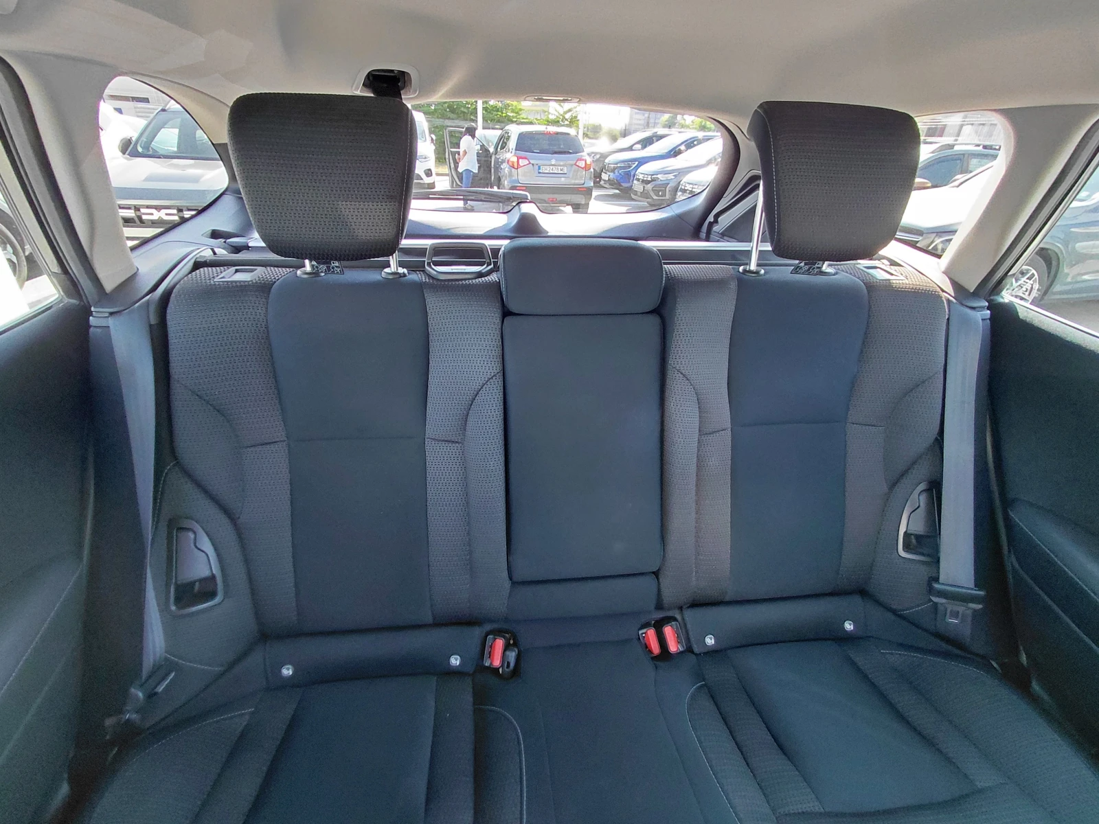 Subaru Outback 2.5i/169к.с/4x4, снимка 13 - Автомобили и джипове - 55951341