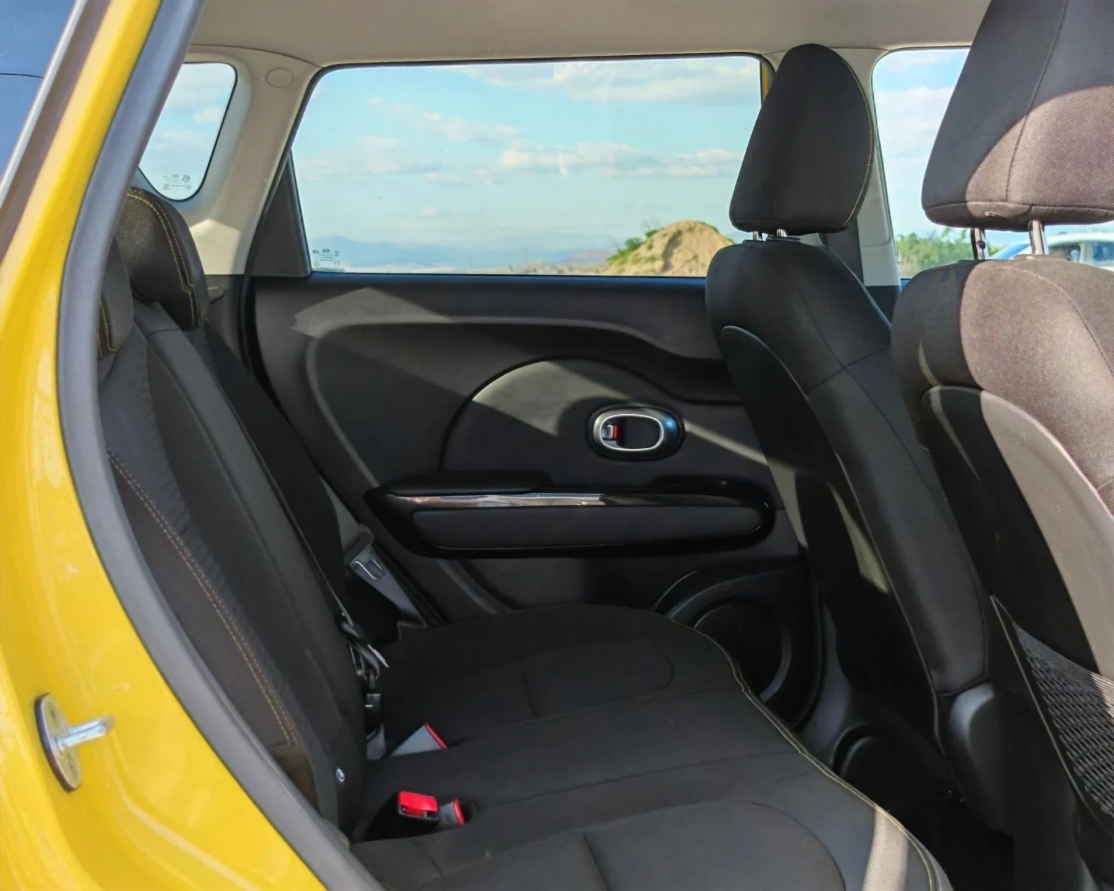 Kia Soul 1.6 ������ 132 �.�. ���! �������! ��� ������!!! | Mobile.bg � ����������� 12