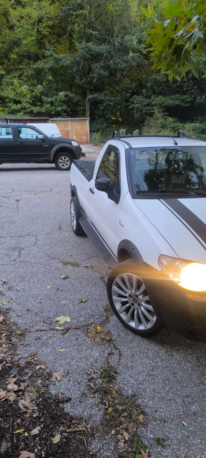 Fiat Strada, снимка 2 - Автомобили и джипове - 56547591