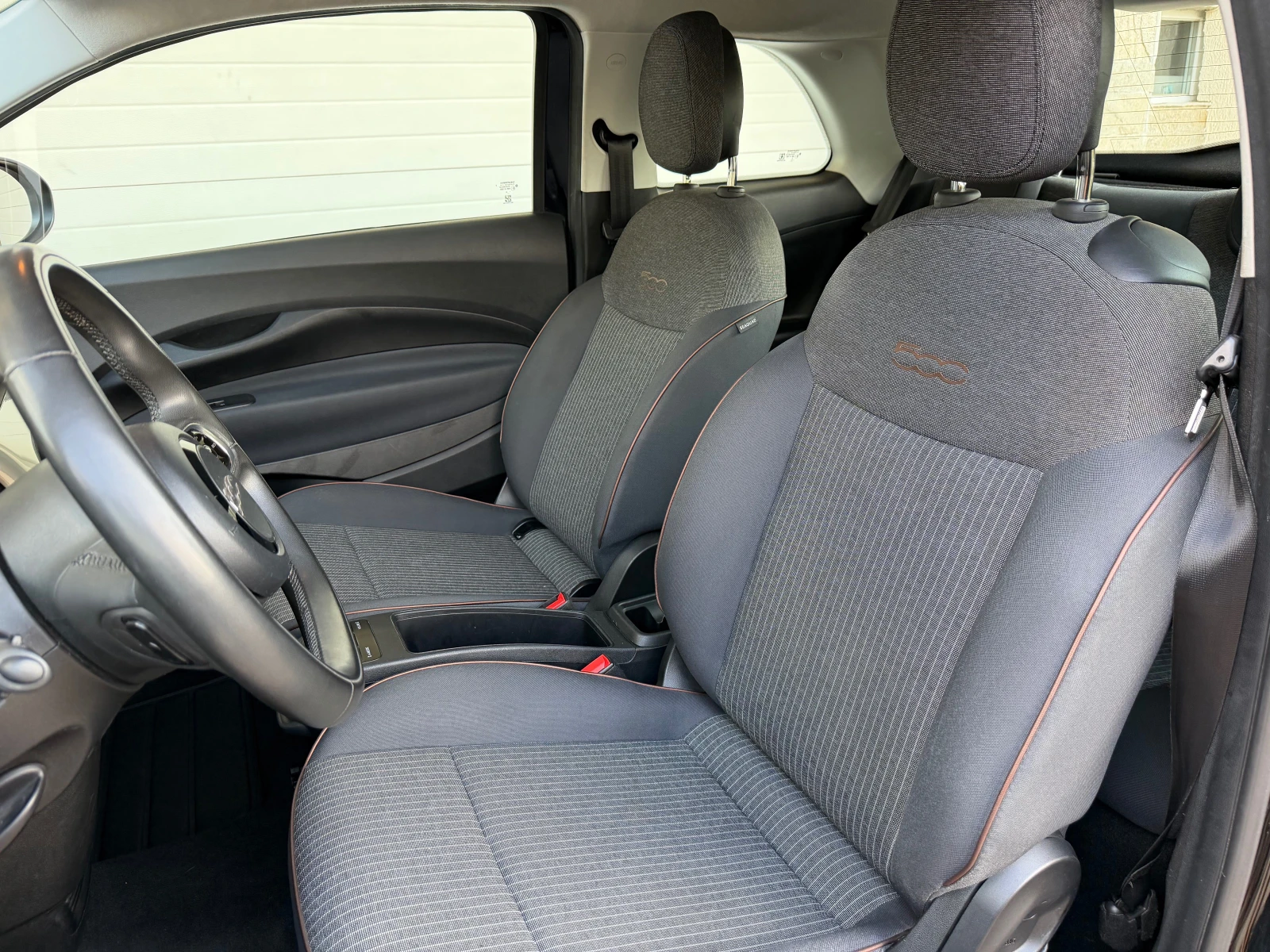 Fiat 500e Icon  42 kWh , снимка 13 - Автомобили и джипове - 56632555