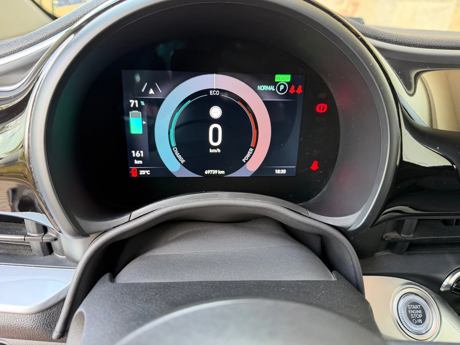 Fiat 500e Icon  42 kWh , снимка 9 - Автомобили и джипове - 56632555