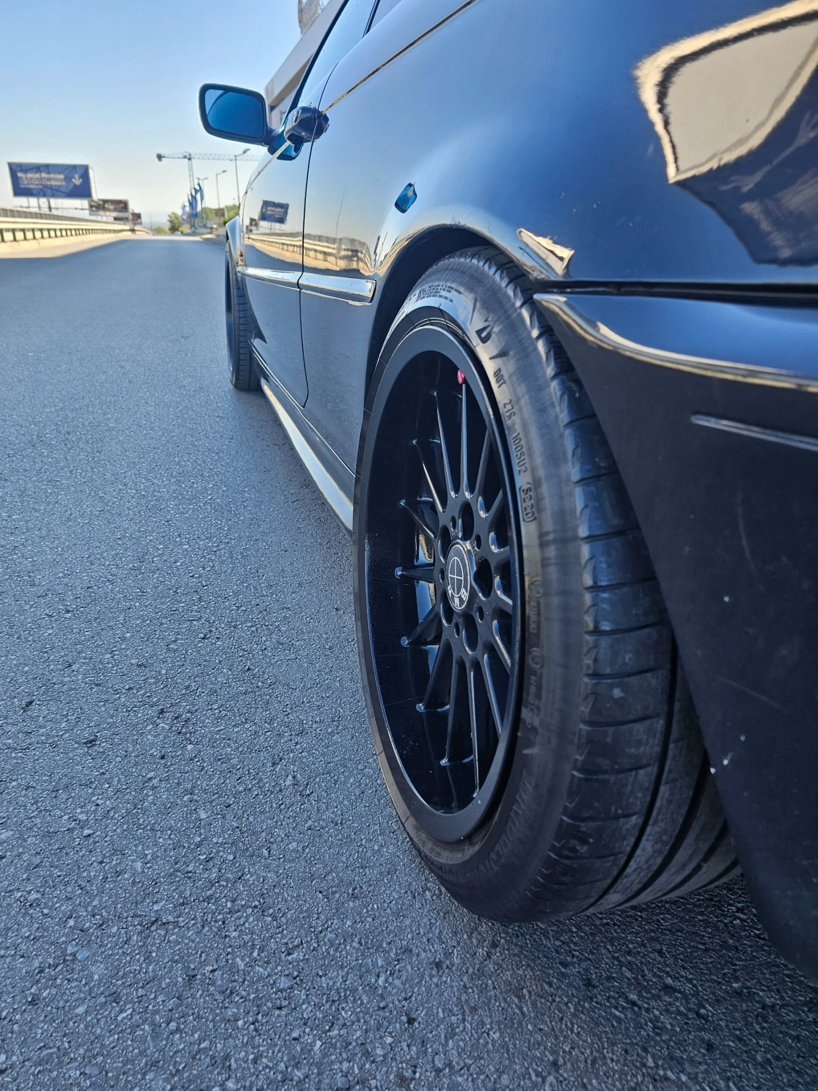 BMW 330, снимка 6 - Автомобили и джипове - 56639884