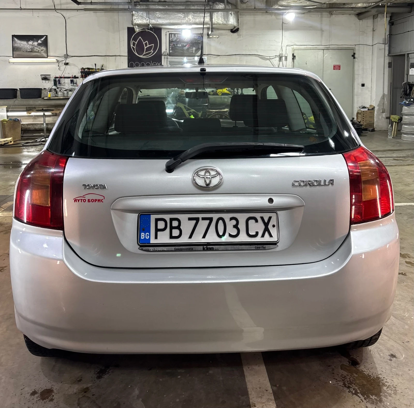 Toyota Corolla 2.0 D4D, снимка 6 - Автомобили и джипове - 56750530
