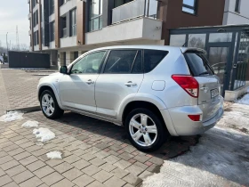 Toyota Rav4 2.2 Dcat Keyless Go, снимка 3