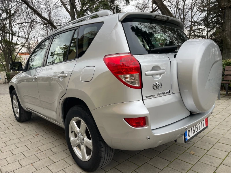 Toyota Rav4 2.2D4D#136KC#4X4#196887KM!, снимка 2 - Автомобили и джипове - 52539431