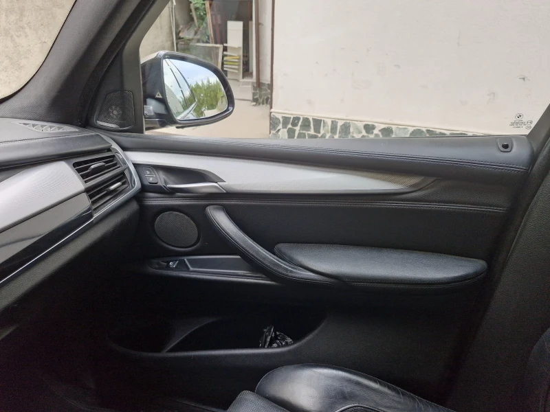 BMW X5 M50D , снимка 8 - Автомобили и джипове - 52893060