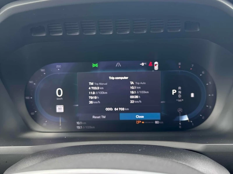 Volvo Xc90 Ultimate Bright Theme  CARFAX, снимка 8 - Автомобили и джипове - 53362253