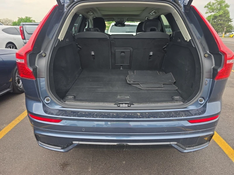 Volvo XC60 B5 Plus Dark Theme/Lane assist/Adaptive Cruise - 57500 лв. - 65378385 | Car24.bg