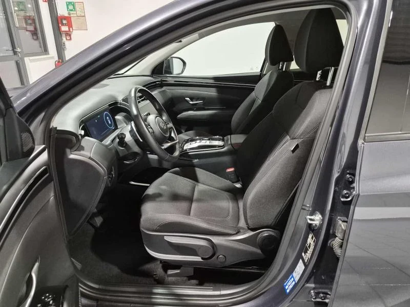 Hyundai Tucson ГАРАНЦИЯ, снимка 7 - Автомобили и джипове - 53985799