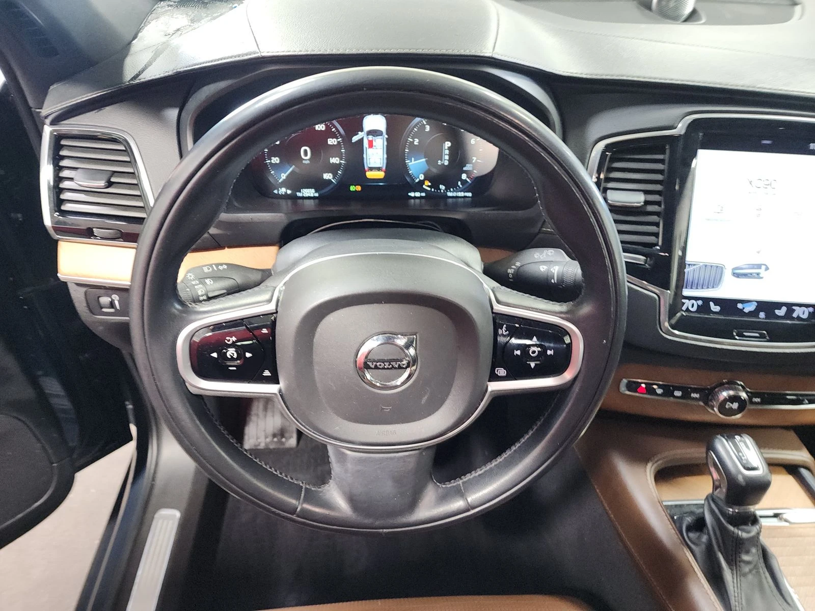 Volvo Xc90 INSCRIPTION Обдух* Bowers&Wilkins* 360* Дистроник* - изображение 9