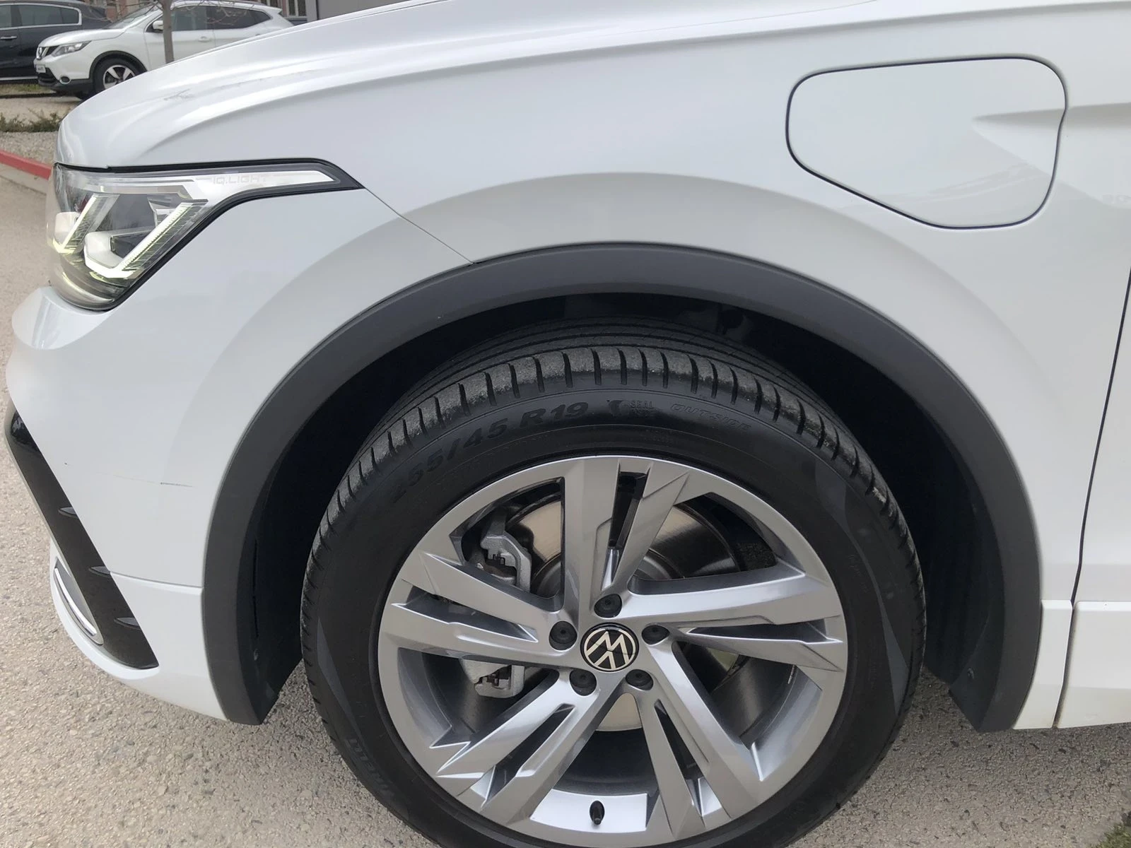 VW Tiguan R-Line Hybrid | Mobile.bg   17