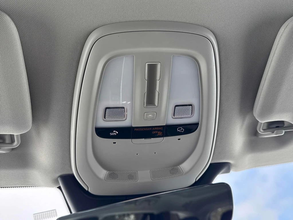 Volvo Xc90 Ultimate Bright Theme  CARFAX | Mobile.bg � ����������� 11