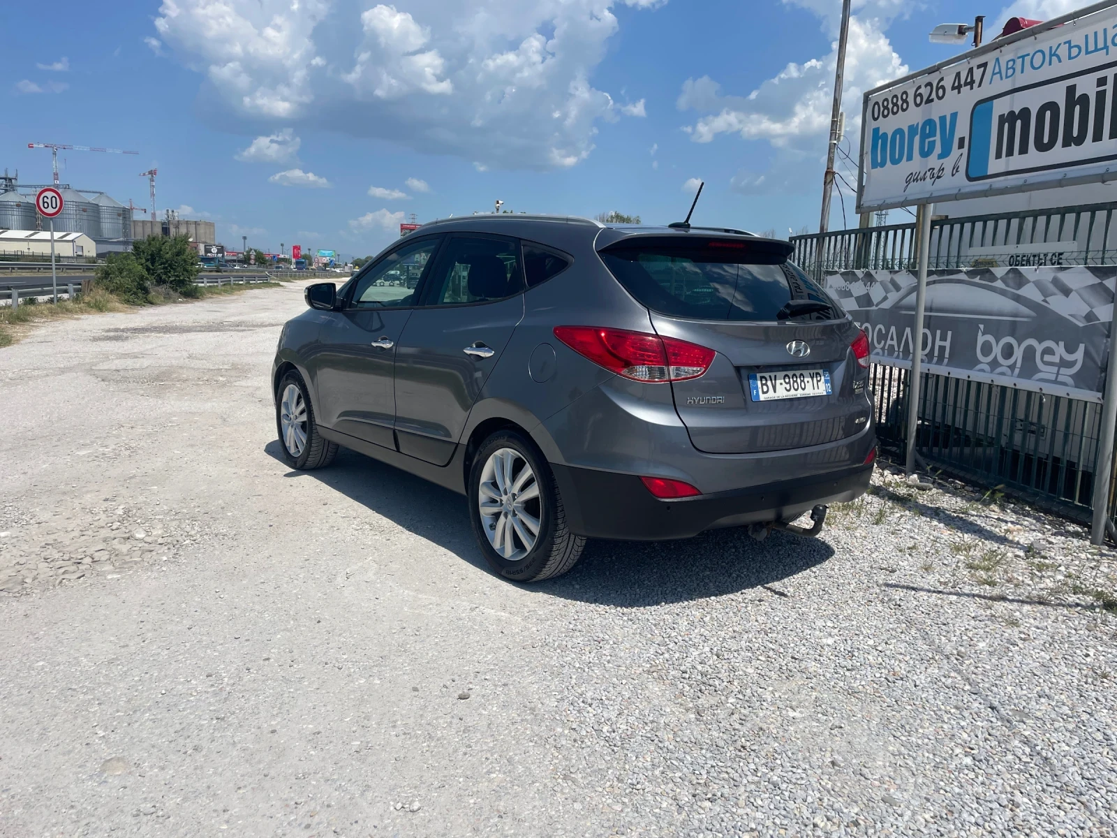 Hyundai IX35, снимка 4 - Автомобили и джипове - 54699656