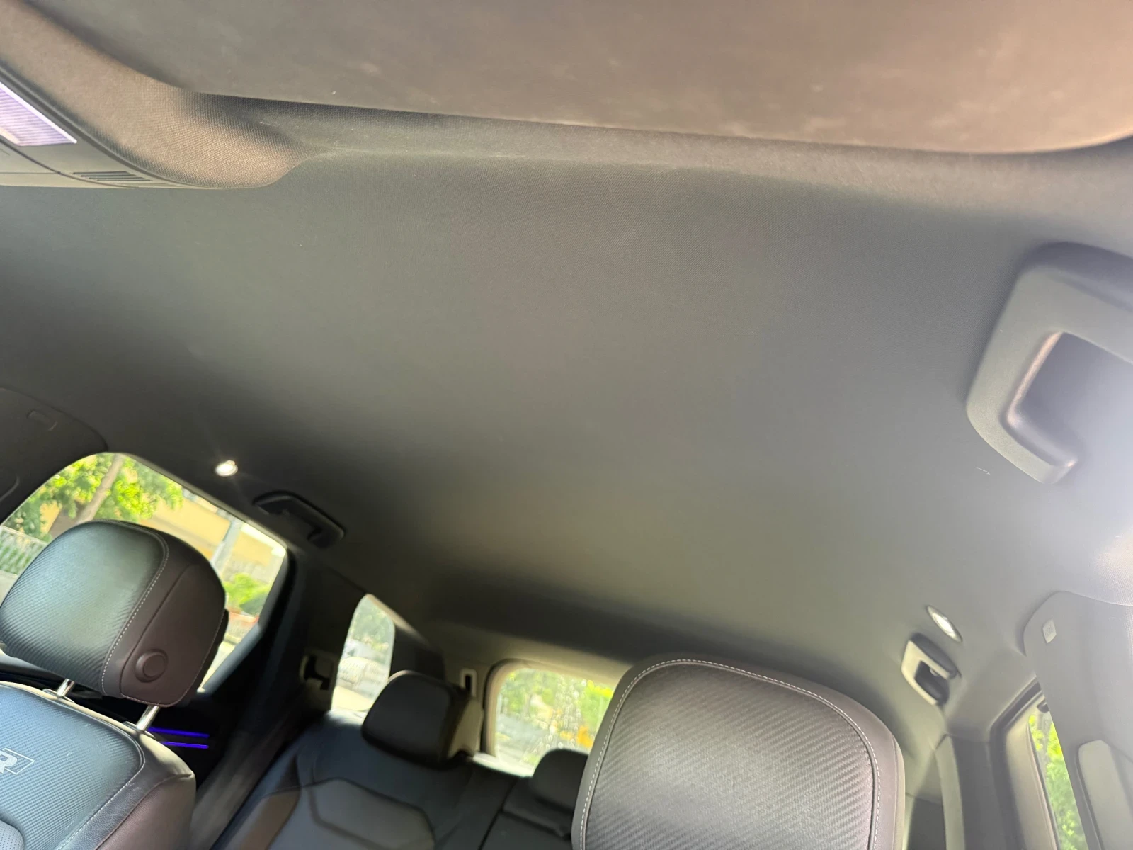 VW Touareg R Line 3.0TDI, снимка 11 - Автомобили и джипове - 54729346