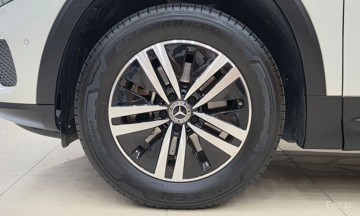 Mercedes-Benz GLB, снимка 7 - Автомобили и джипове - 55281160