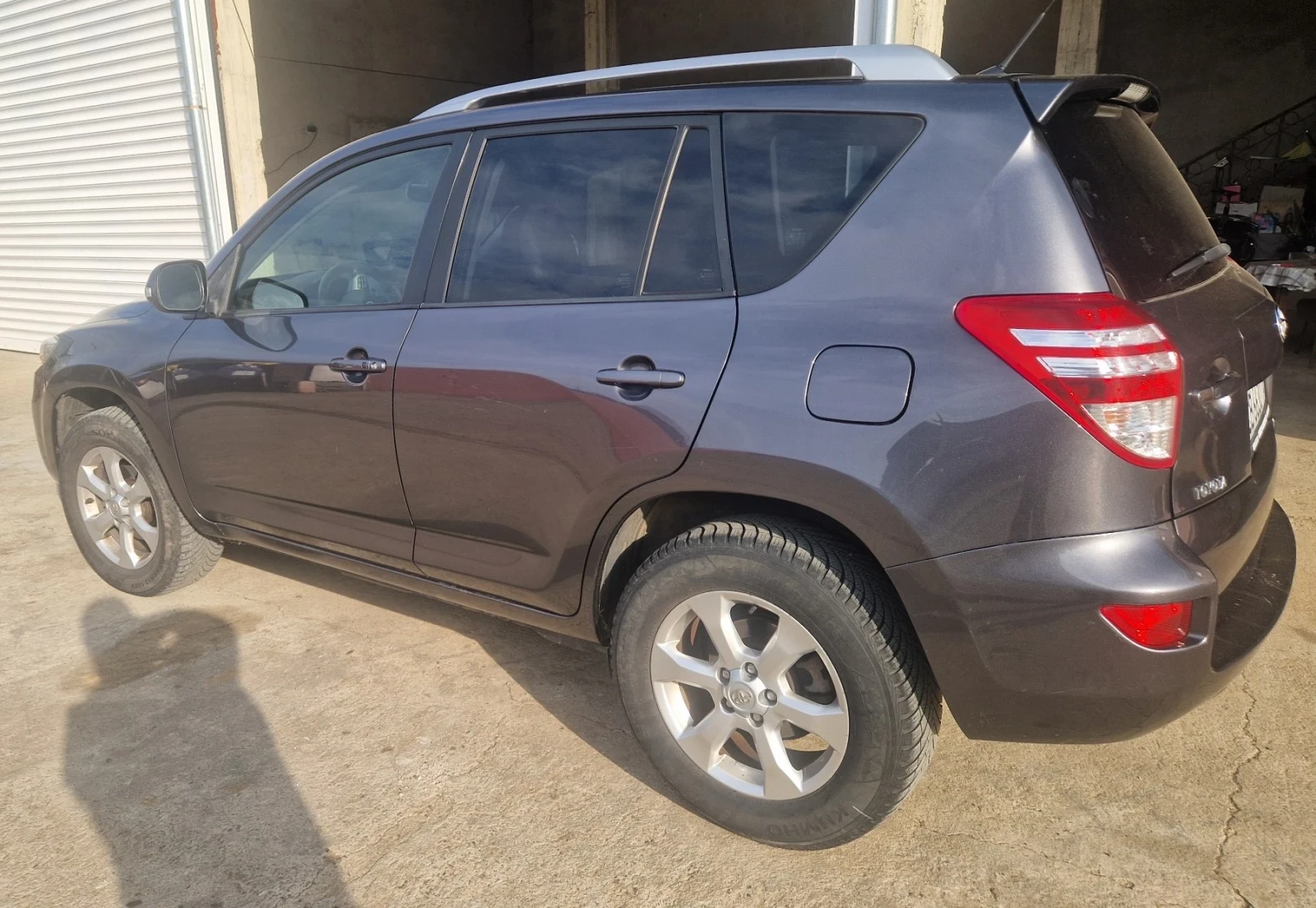 Toyota Rav4, снимка 2 - Автомобили и джипове - 55540591