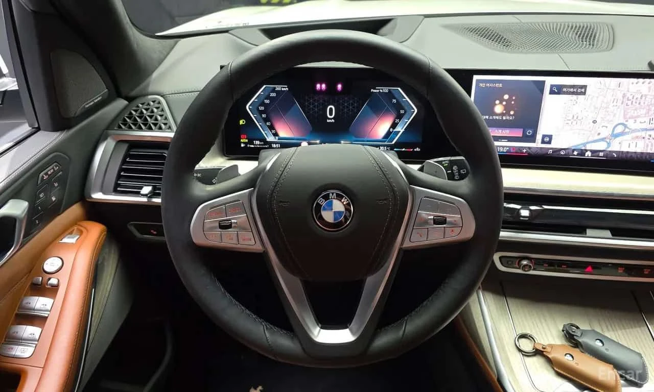 BMW X7  xDrive 40i Design Pure Excellence 7 Seater , снимка 14 - Автомобили и джипове - 55586802
