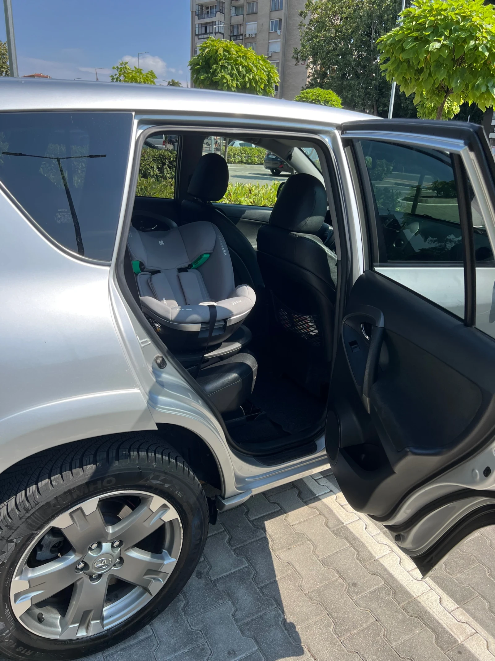 Toyota Rav4 2, 2 d-cat, снимка 14 - Автомобили и джипове - 55753770