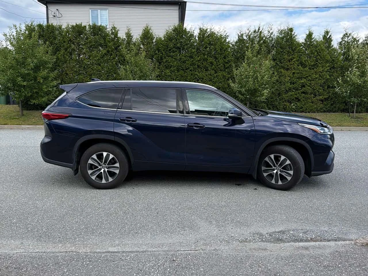 Toyota Highlander * XLE * CARFAX * , снимка 3 - Автомобили и джипове - 56225714