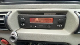 Renault Master 2.5 dci maskot, снимка 2