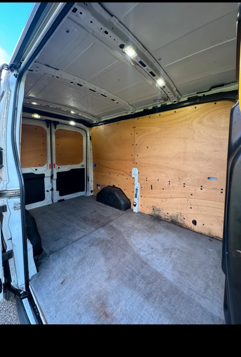 Ford Transit Ford Transit 350, снимка 11 - Бусове и автобуси - 52921620