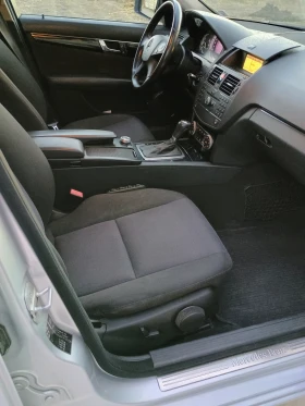 Mercedes-Benz C 200, снимка 11